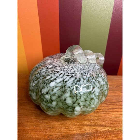 Hand blown art glass green swirl stem pumpkin fall autumn Halloween decoration - Picture 1 of 6